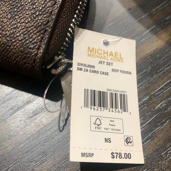 Michael Kors jet set zip around card case/wallet - Picture 6 of 6